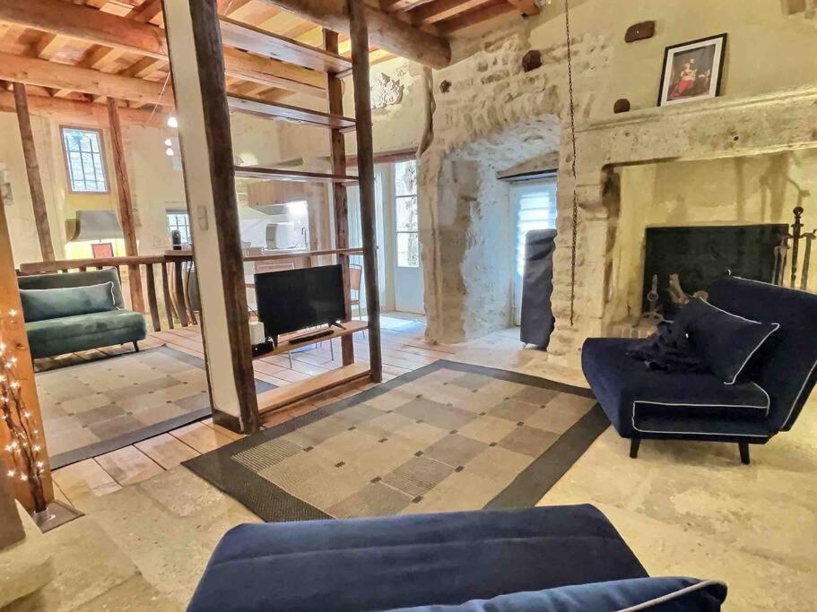 Chez Lydia - Loft Cosy, Depart Canoe A Pied, Proche Pont-Du-Gard Et Uzes Remoulins Exteriör bild